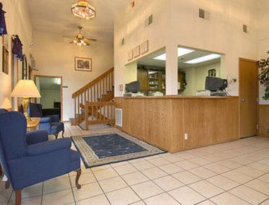 Super 8 by Wyndham Norfolk Motel Eksteriør bilde